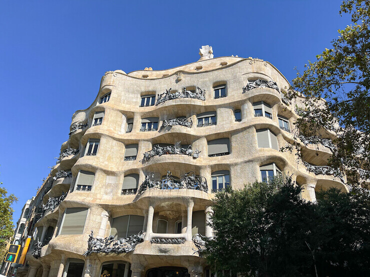 Casa Mia La Pedrera Barcelona