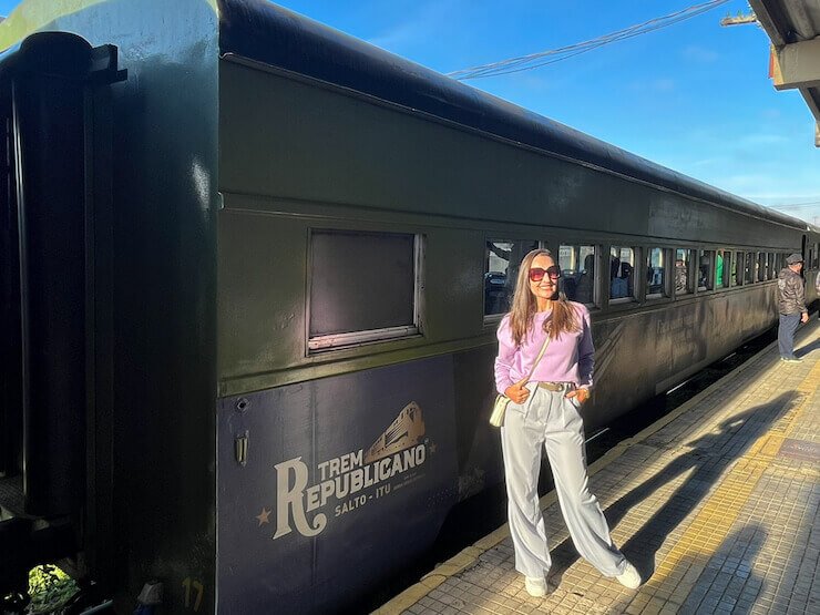 Passeio de trem Curitiba Morretes